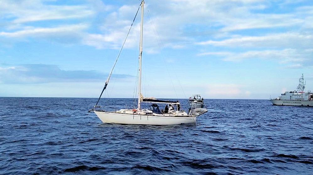 barca a vela migranti
