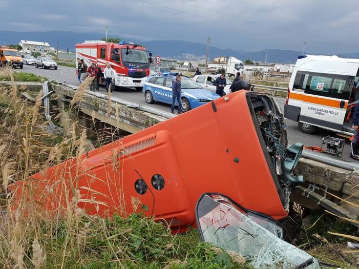 La 'statale della morte' in provincia di Cosenza semina sempre più vittime 65 basta vittime 12172016 112417