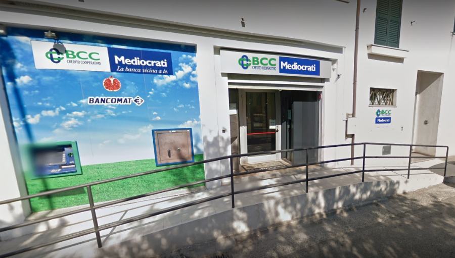 Frascineto, chiude la filiale della BCC Medio Crati. Il disappunto del sindaco 51 bcc frascineto