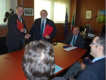 be1092850f82bf40b90f195f50514a8e