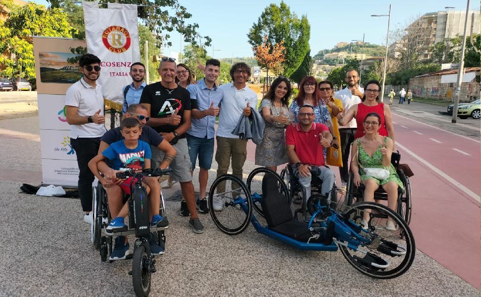 Bike Sharing Inclusivo a Cosenza, il sindaco "noi primi al Sud con un servizio senza barriera" 1 bike sharing inclusivo cosenza