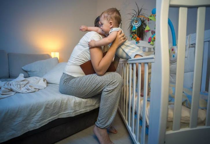 bimbi che non dormono