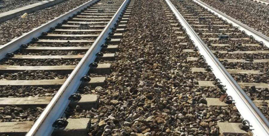 binari ferrovia