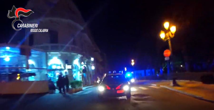 blitz carabinieri reggio 1