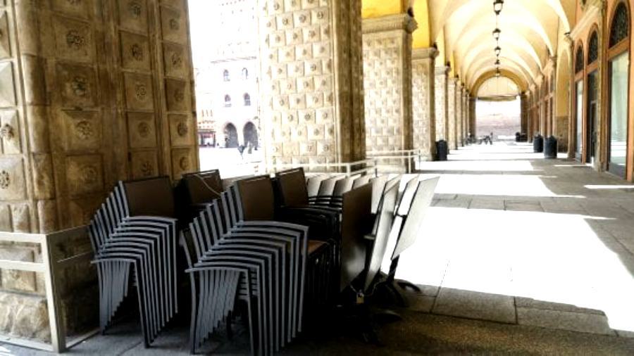 bologna coronavirus chiuso