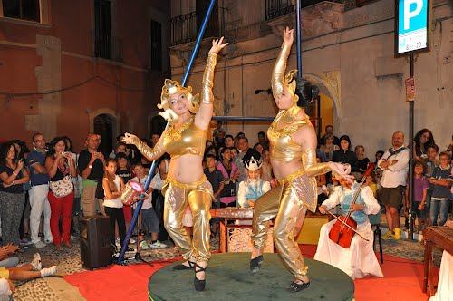 Torna a Gerace 'Il Borgo Incantato - l'arte di strada nei vicoli' 206 borgo incantat