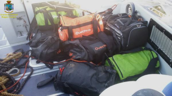 borsoni-cocaina-porto-gioia-tauro