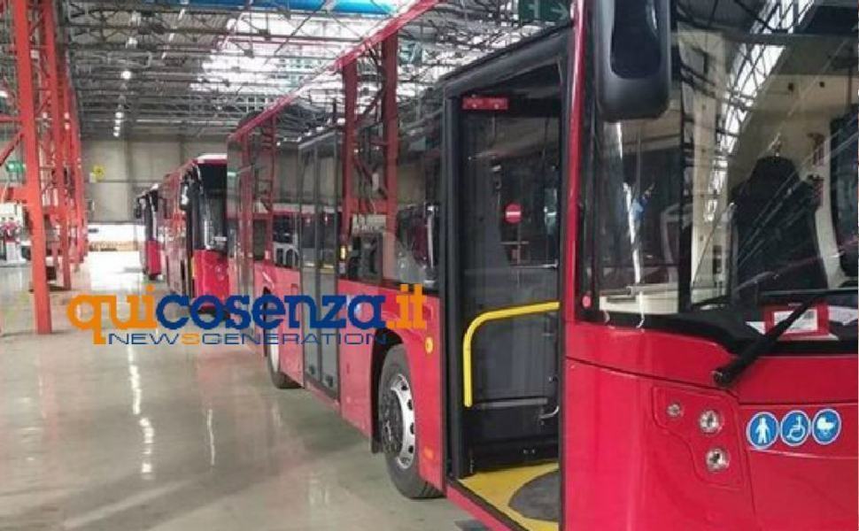 Bus, sciopero generale lunedì 11 ottobre. Amaco "possibili disagi" 51 busamaco nuovi mezzi 1 2