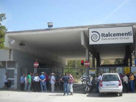 c67df24bf26dc3247ca9e6e7701f42ed