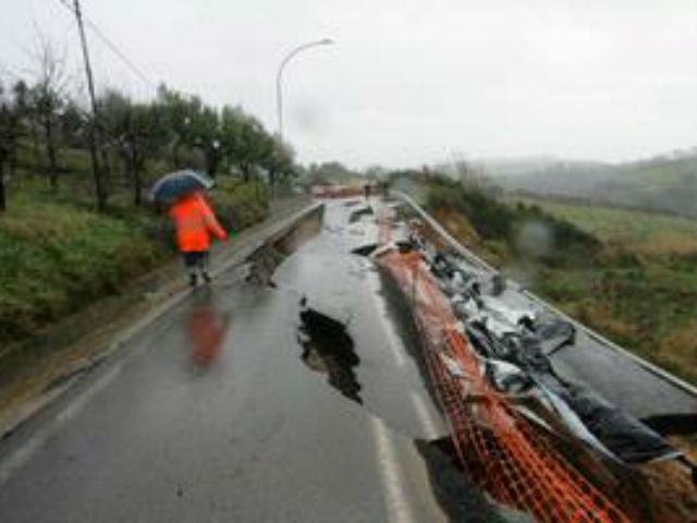 Maltempo: tra conta dei danni e situazioni d'emergenza 53 c968794f884a67618acf3cc651da16fd