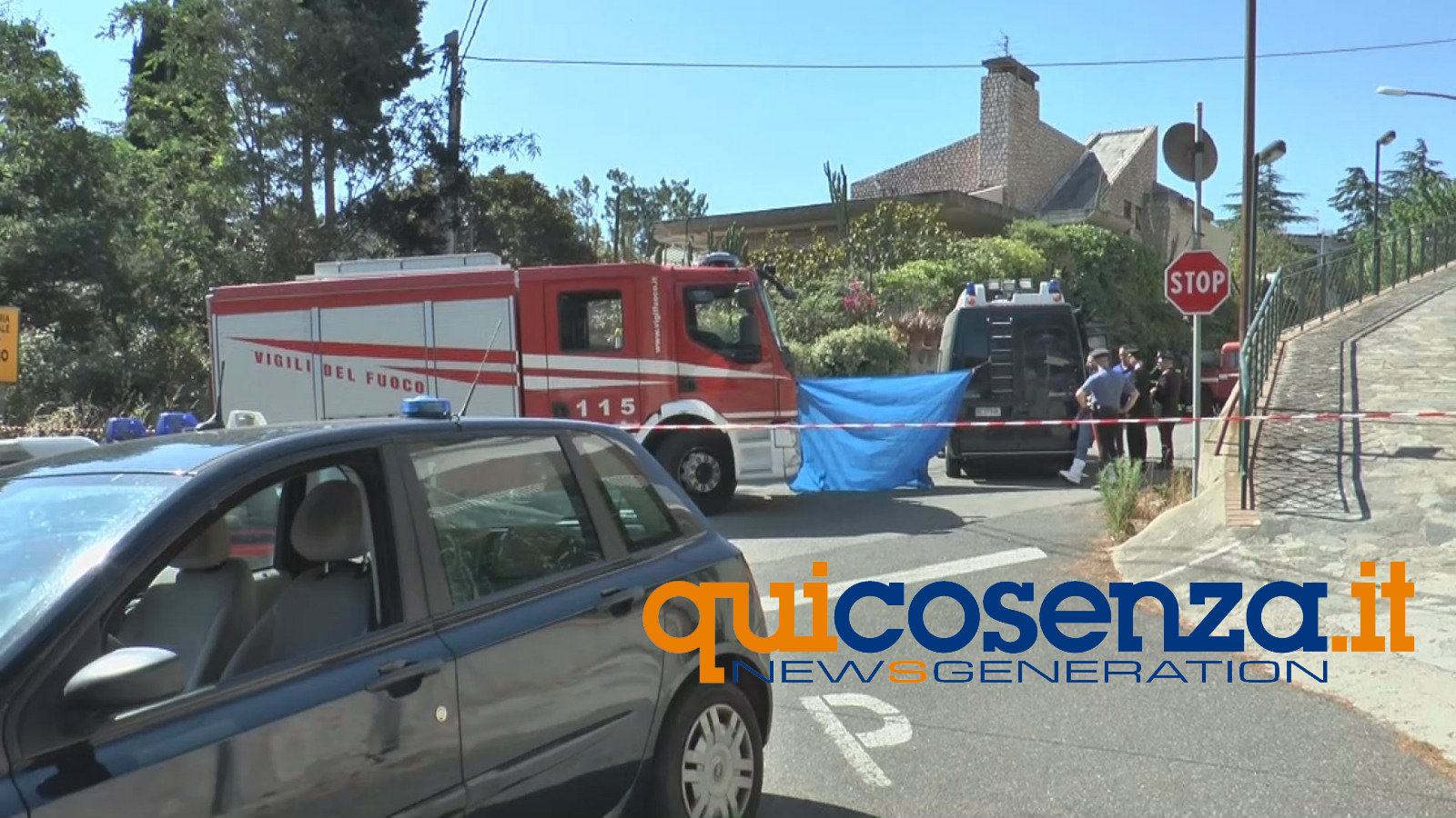 Trovato cadavere carbonizzato in un'auto in fiamme (FOTO) 51 cadavere carbonizzato soverato 4