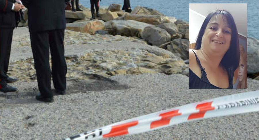 cadavere scogli carabinieri repertoorio loredana scalone