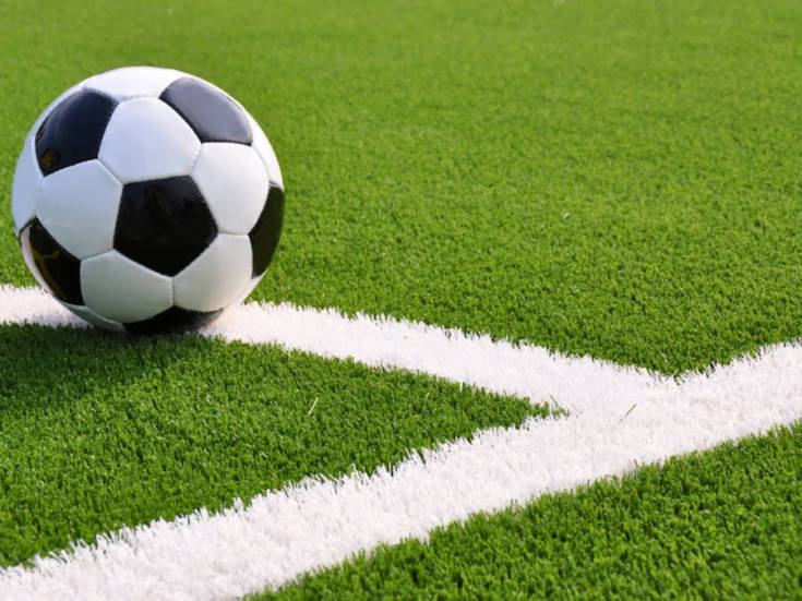Sport e solidarietà a Lamezia, scende in campo anche la Nazionale Calcio Attori 68 calcio 1
