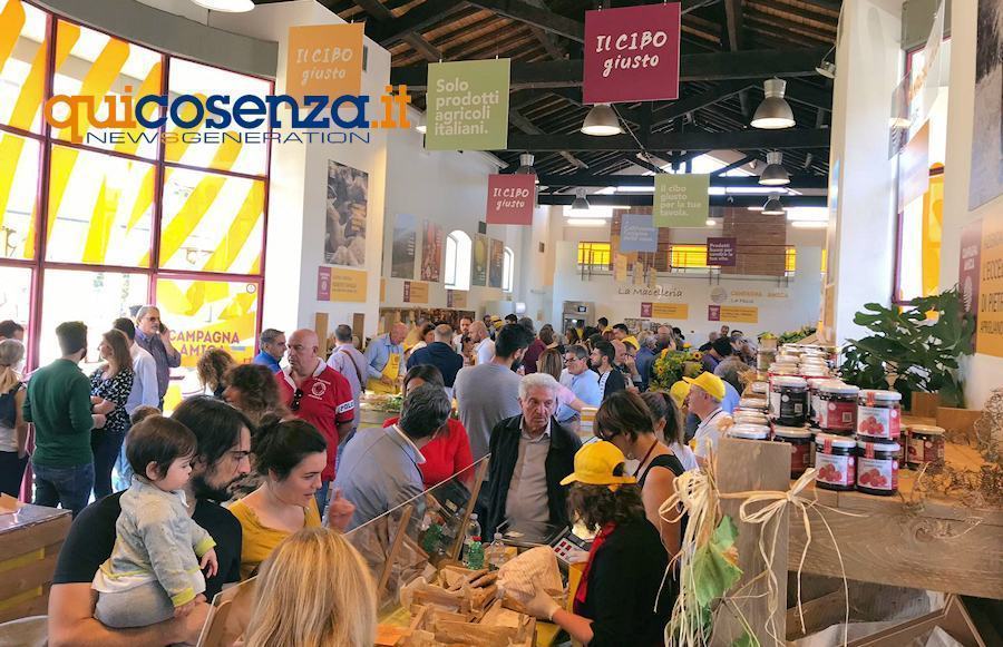 campagna amica mercato coperto Cosenza03