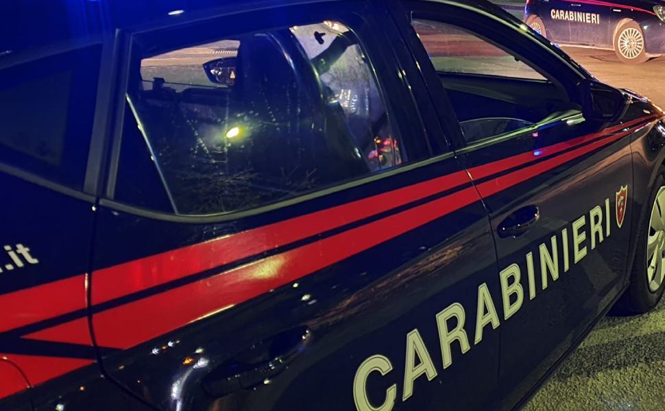 Gambizzati due cognati a Vibo, l'autore si è costituito 51 carabineri 112 sera