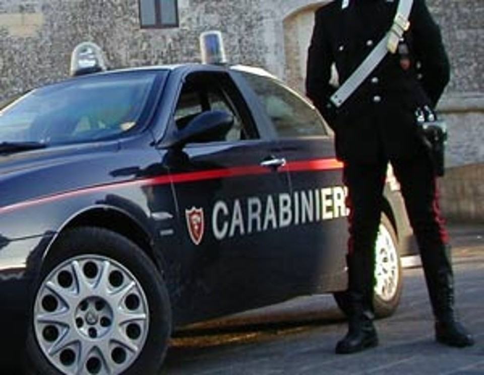 Investe un pedone mentre attraversa la strada: denunciato 42enne cosentino 68 carabiniere 2 2