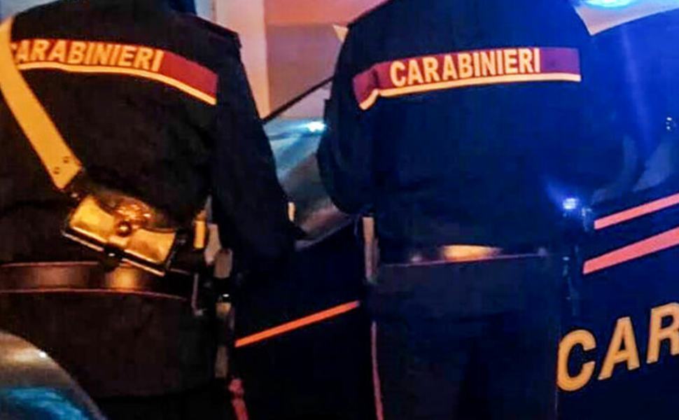 Vessava e aggrediva l’ex moglie sotto l’effetto di stupefacenti: in carcere 51enne 51 carabinieri 03 4