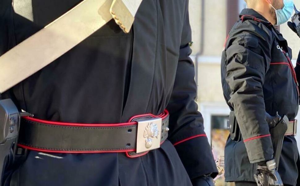 Rende, esplosi alcuni colpi su via Kennedy 51 carabinieri 1 50