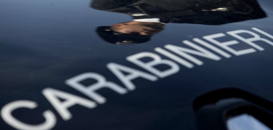 Trasmettono le partite Mediaset senza pagare il canone, denunciati 3 gestori di bar 51 carabinieri 53