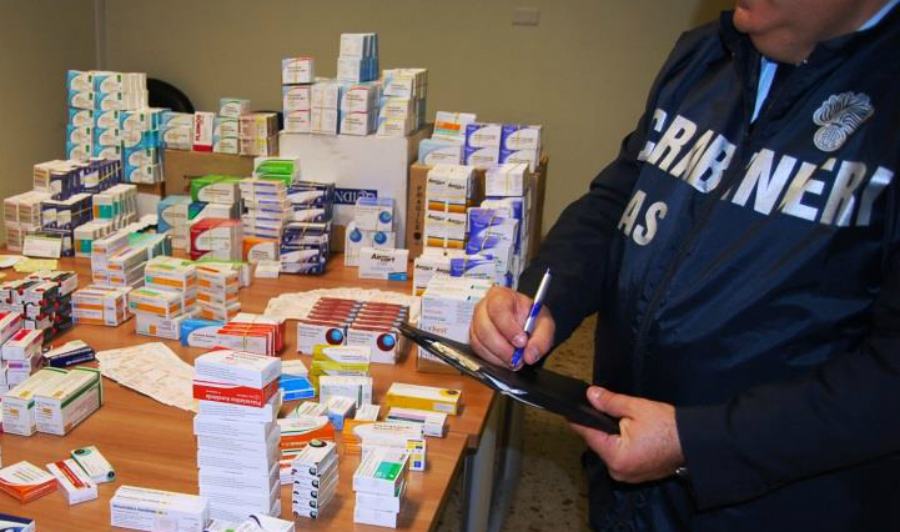 Abuso della professione, NAS denunciano un falso farmacista 51 carabinieri NAS farmaci 1