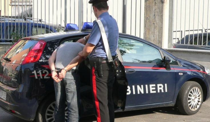 carabinieri arresto