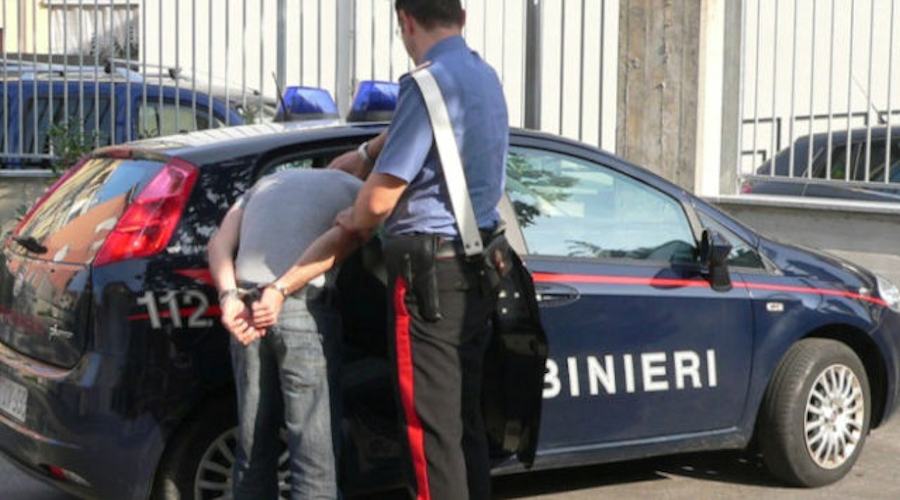 Usura aggravata ed estorsione, un arresto. La vittima si è rivolta ai carabinieri 51 carabinieri arresto3
