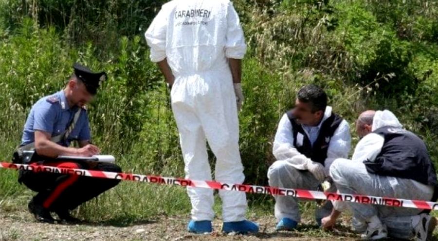 carabinieri campagna luogo delitto