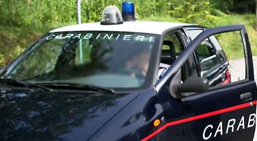 Si toglie la vita a 39 anni, sgomento e incredulità a Mendicino 51 carabinieri campo2
