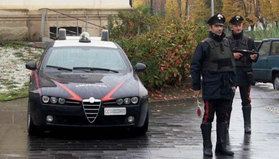 carabinieri cosenza posto blocco