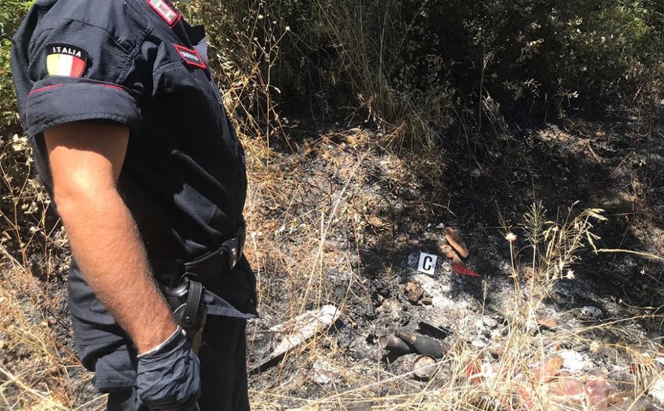 Terravecchia: pascolo abusivo su terreni bruciati, indagato anche il sindaco 51 carabinieri forestali incendio