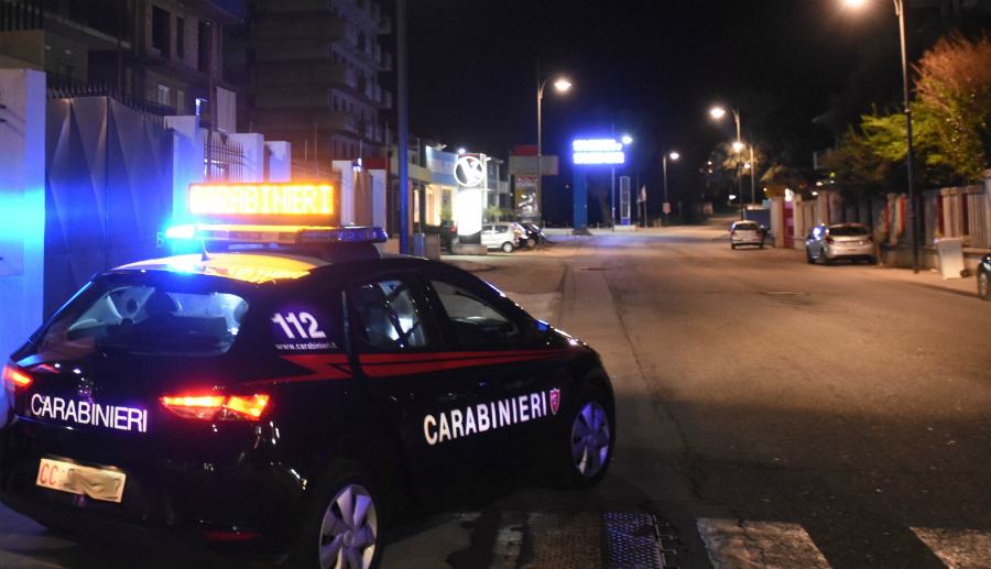 Fuga di gas, anziana rimasta in trappola soccorsa dai carabinieri 51 carabinieri notte gioia tauro