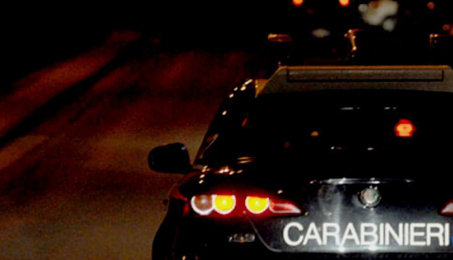 carabinieri notte inseguimento