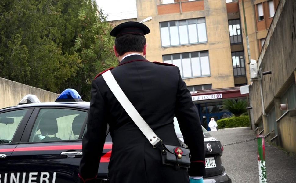 carabinieri ospedale Locri 2