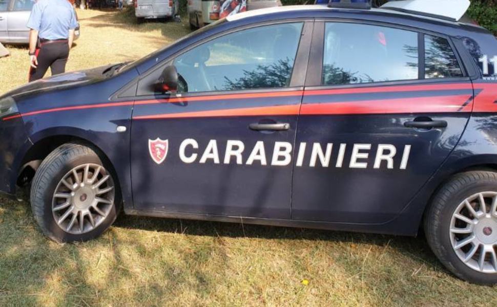 Rave party a Serra San Bruno con decine di giovani, interrotto dai carabinieri 51 carabinieri rave partyu