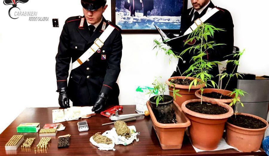Armi, munizioni e droga. Carabinieri arrestano due persone 51 carabinieri reggio armi droga munizioni