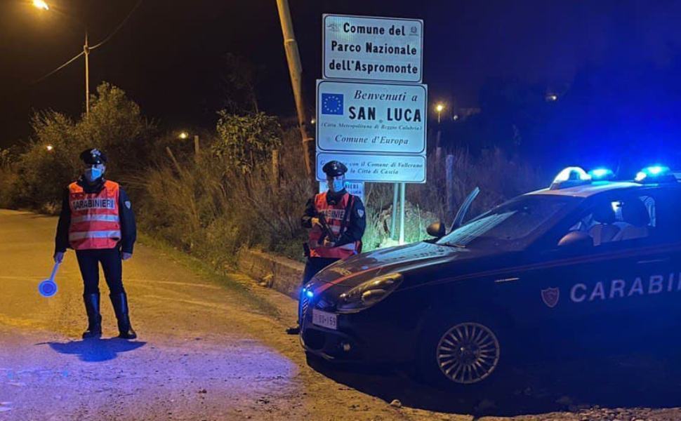 Controlli sui lavoratori e per il rispetto del codice della strada 51 carabinieri san luca controlli