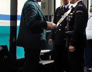 carabinieri treno