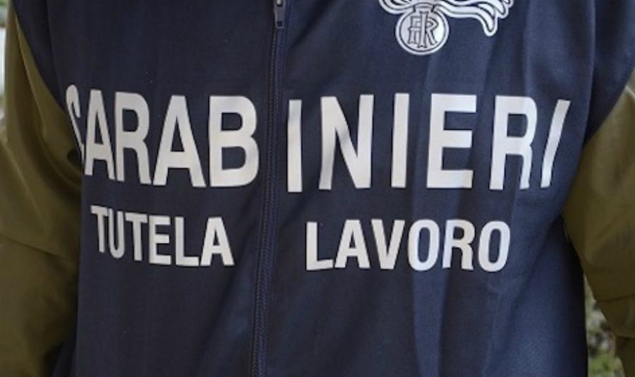 Controllava i dipendenti con le telecamere, denunciato titolare di un bar 51 carabinieri tutela lavoro