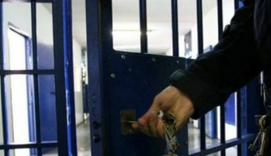 Scarcerato presunto boss di Vibo per emergenza Coronavirus 51 carcere cella 5