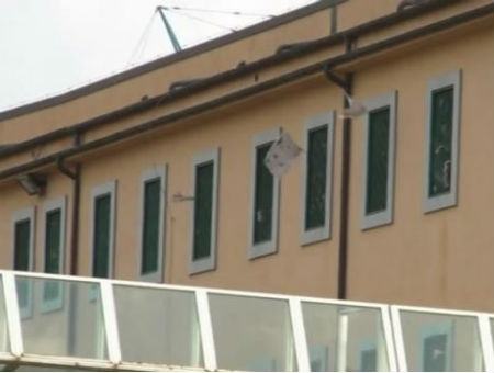 Il carcere di via Popilia senz'acqua, i detenuti protestano ed arriva l'ispezione 200 carcere via popilia