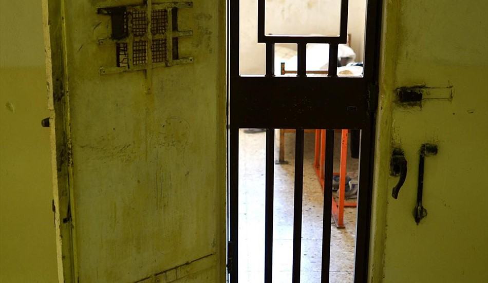 Si impicca in carcere a Taranto, aveva stalkerizzato l'ex di Corigliano 51 carcere 950x551 1