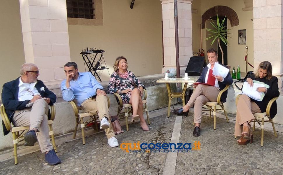 cari rifiuti cosenza incontro2