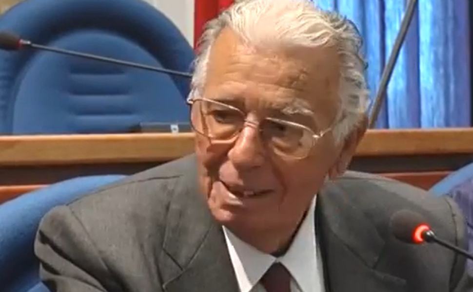 Si è spento a 94 anni Carmelo Pujia, parlamentare Dc e sottosegretario al Tesoro 51 carmelo pujia