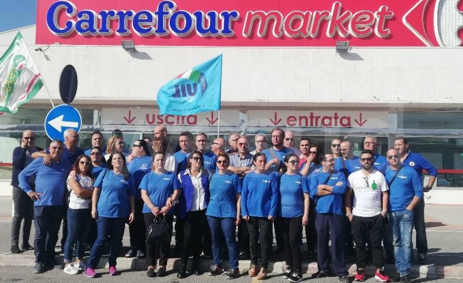 carrefour lavoratori crotone