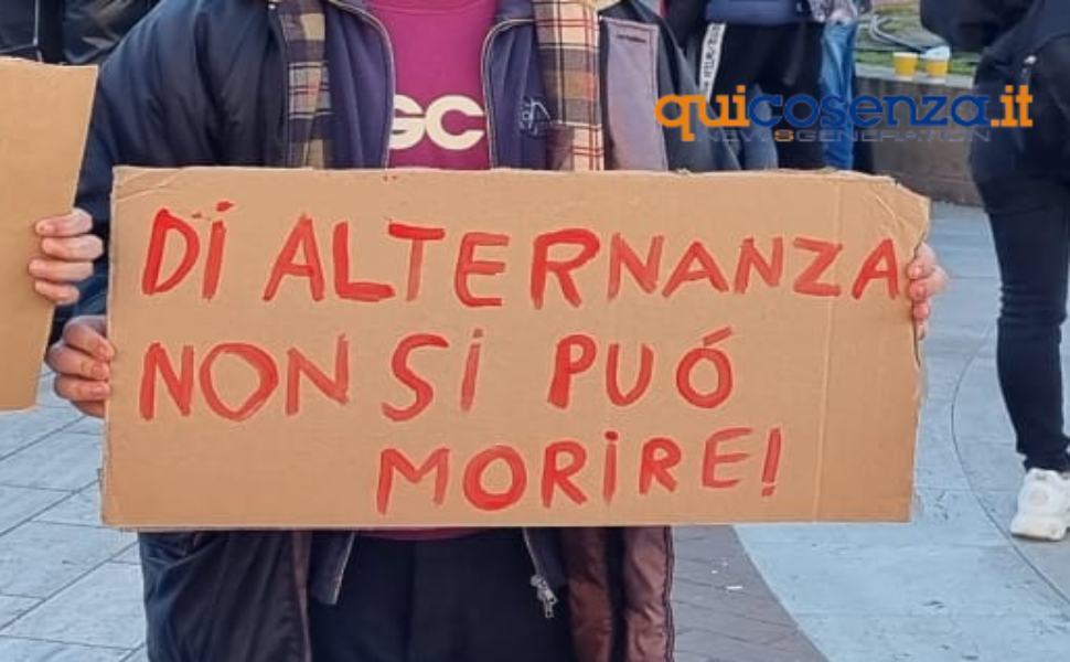 Ugl Cosenza: «Oltre la protesta del Valentini Majorana, attenzione a percorsi scuola-lavoro» 51 cartellone alternanza scuola lavoro 01