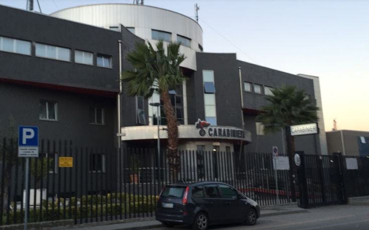Controlli dei carabinieri di Rende, due arresti per tentata estorsione e rapina 59 caserma-carabinieri-rende-01
