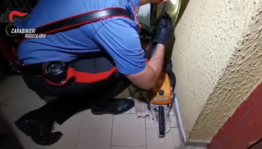 Operazione "Cassa continua", 6 misure cautelari. Colpita la cosca Labate 51 cassa continua carabinieri
