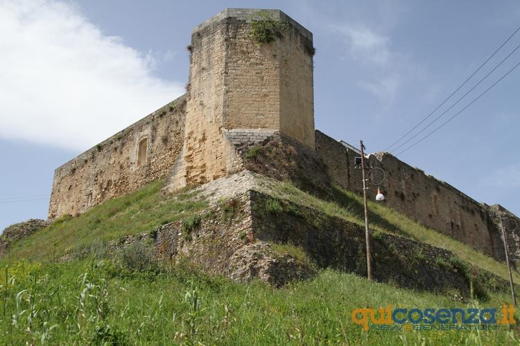 castello normanno svevo cosenza 02 2
