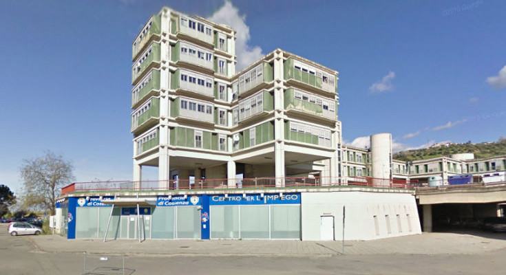 Centro per l'impiego... senza impiegati. Servizi carenti e inefficaci 55 centro-impiego-cosenza
