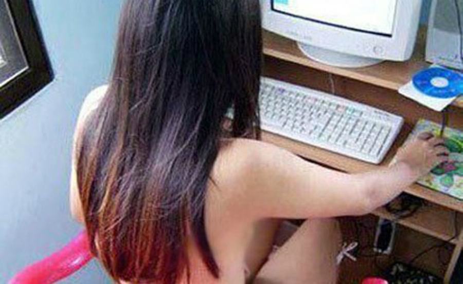 chat erotica sesso computer 2